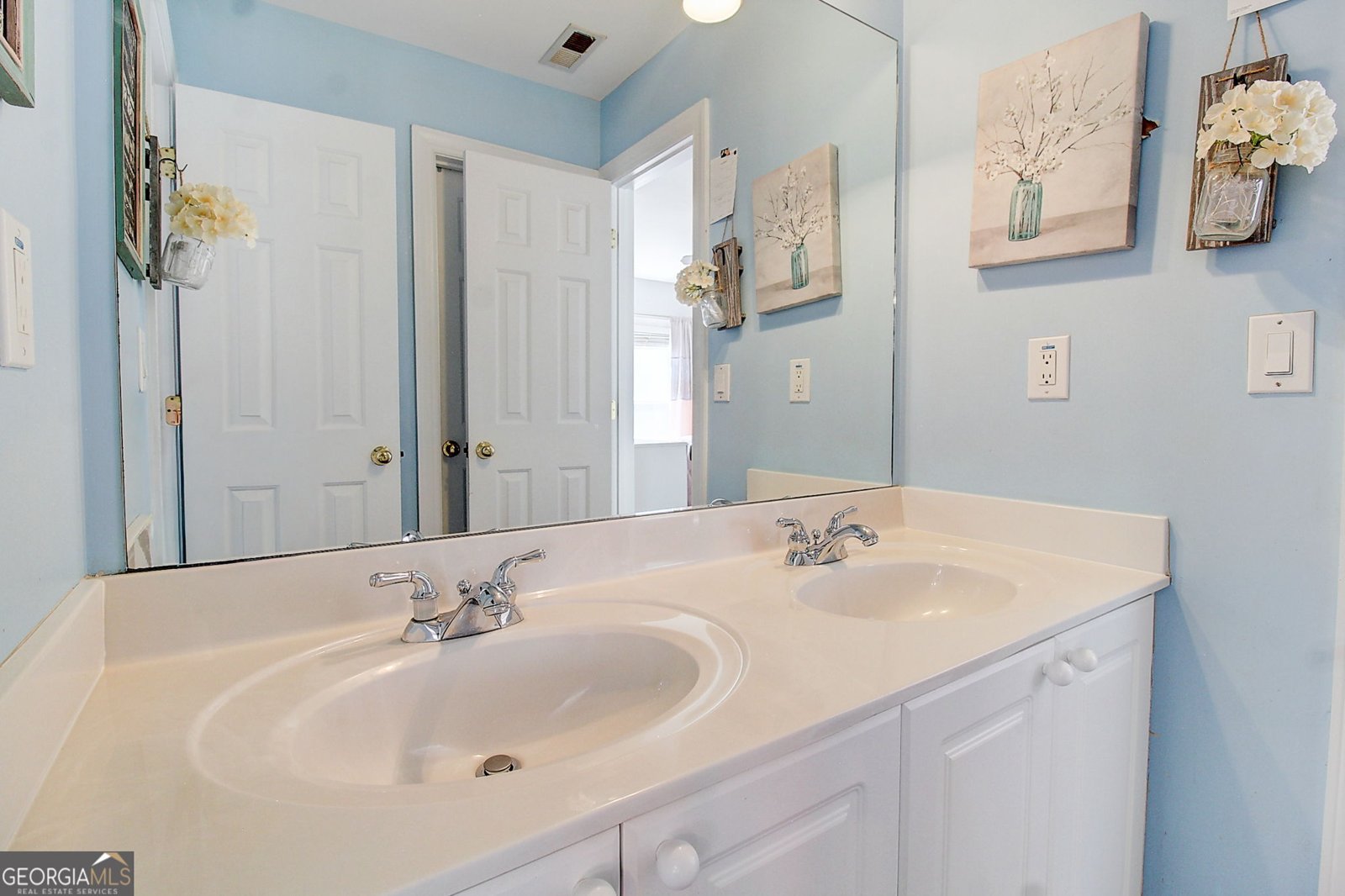 3064 Montclair Circle Smyrna - 30