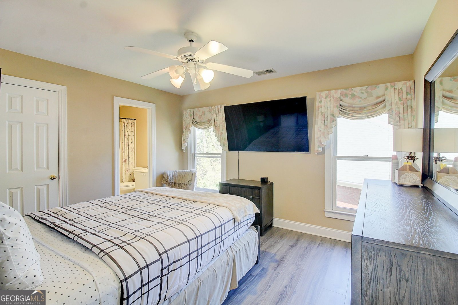 3064 Montclair Circle Smyrna - 32