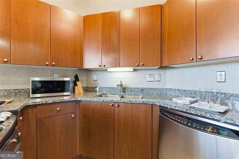 2626 PEACHTREE Road atlanta - 10