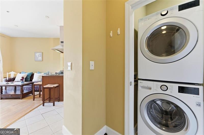 2626 PEACHTREE Road atlanta - 5