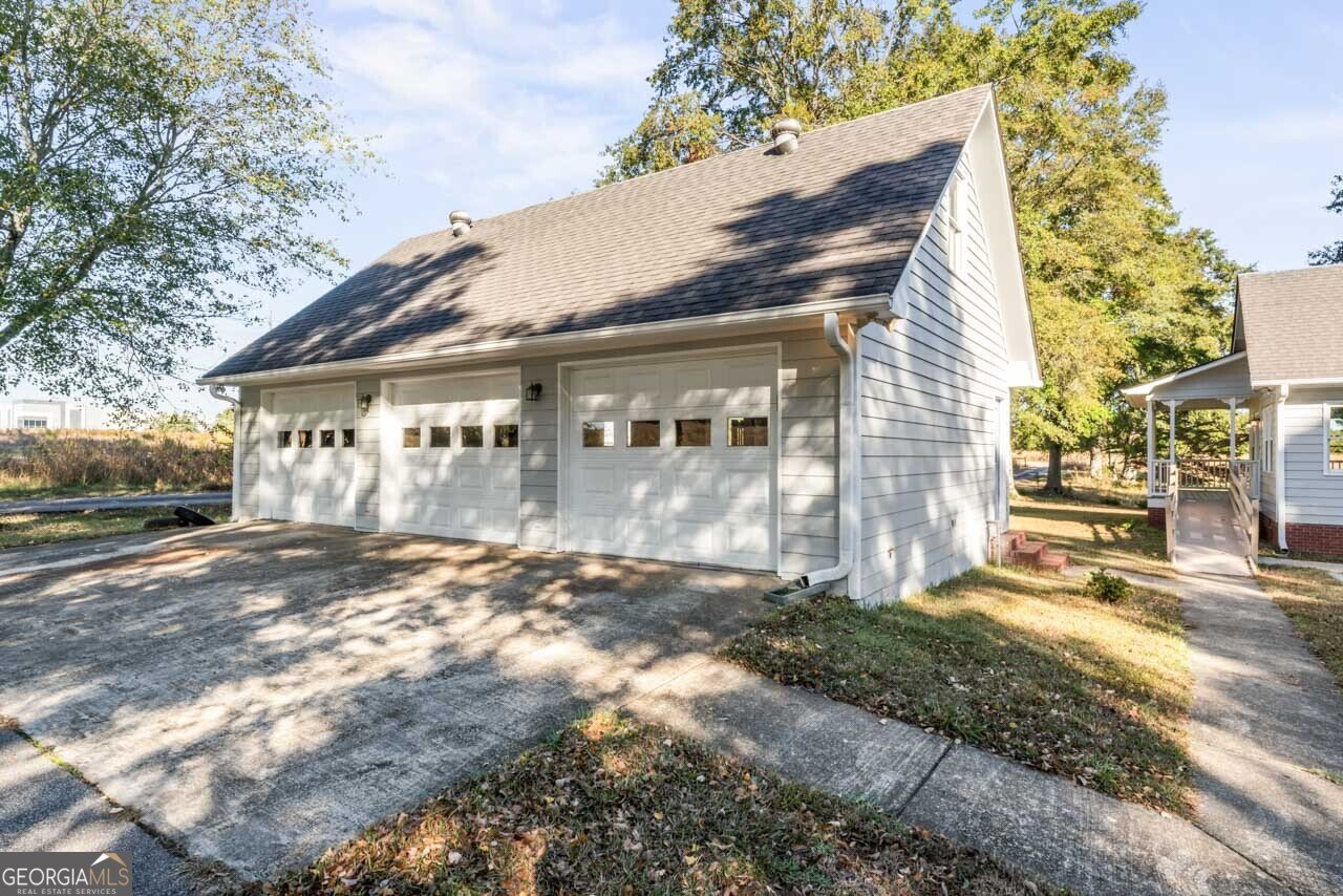 340 Colvin Drive Locust Grove - 25