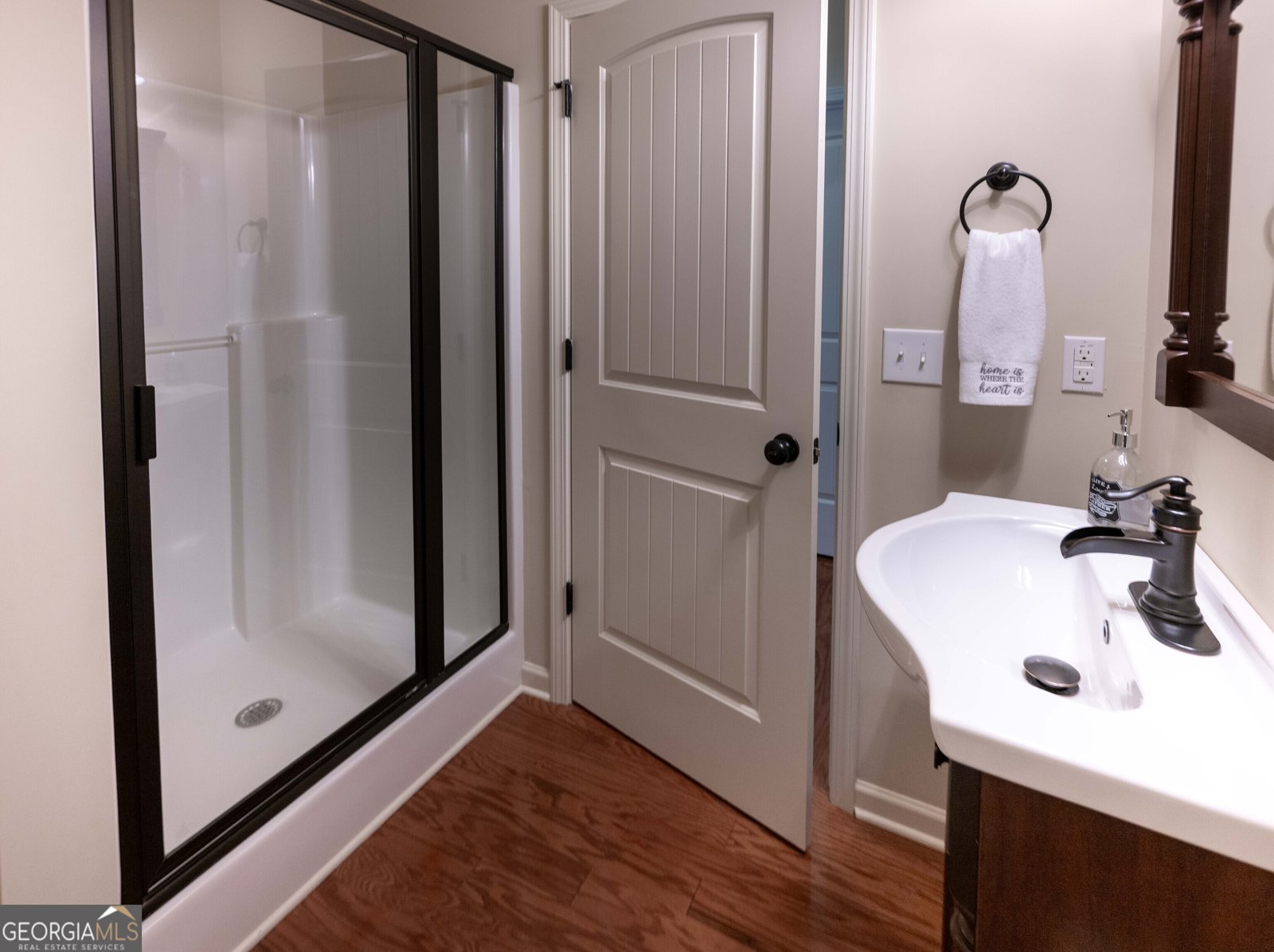 205 Heritage Stroll Athens - 23