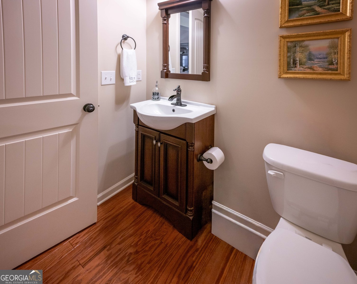 205 Heritage Stroll Athens - 24