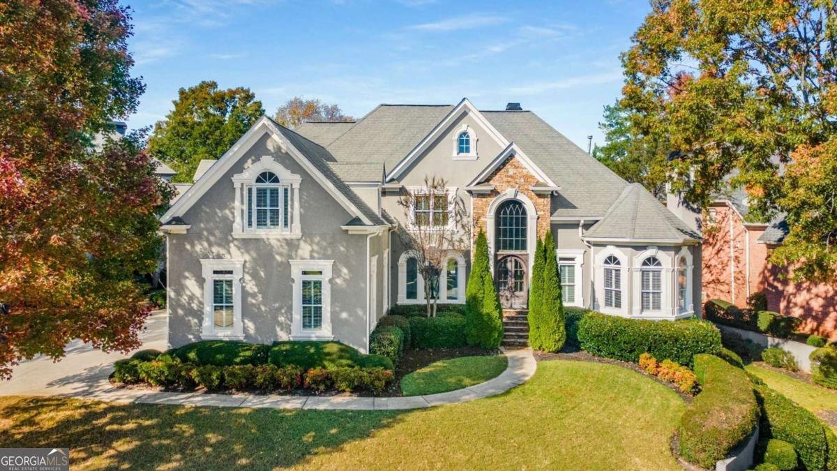 1135 Ascott Valley Drive Johns Creek - 11