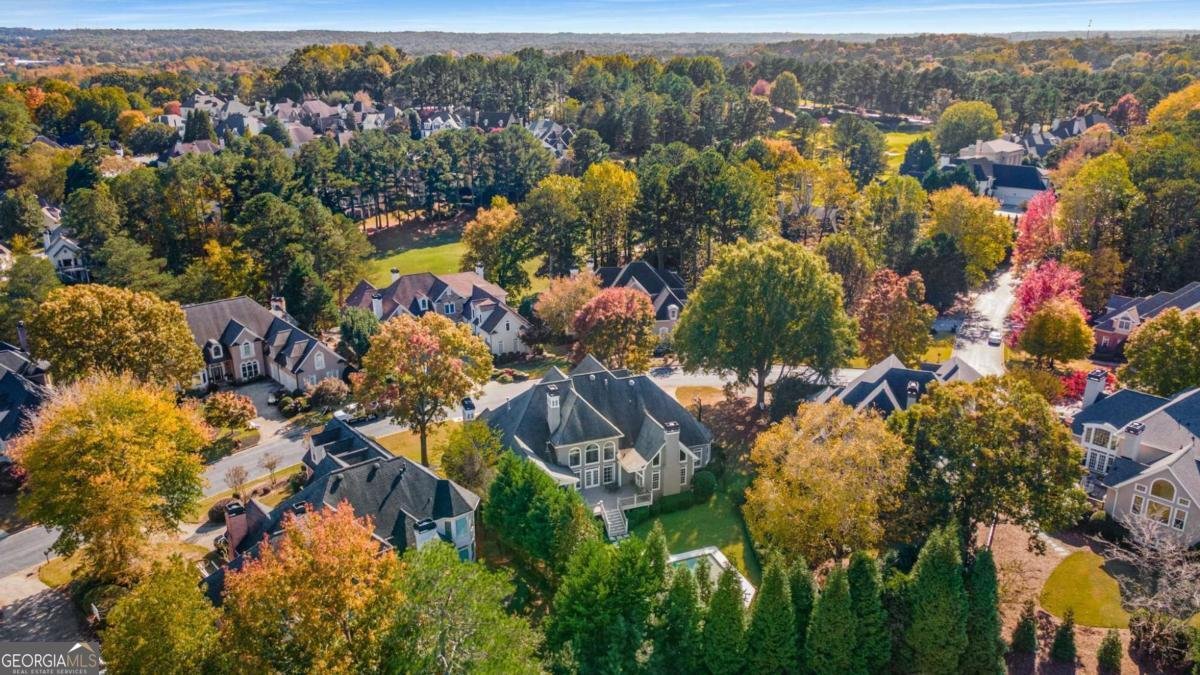 1135 Ascott Valley Drive Johns Creek - 16