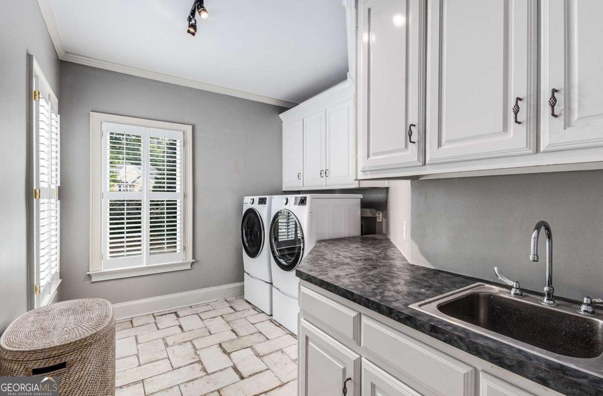 1135 Ascott Valley Drive Johns Creek - 29