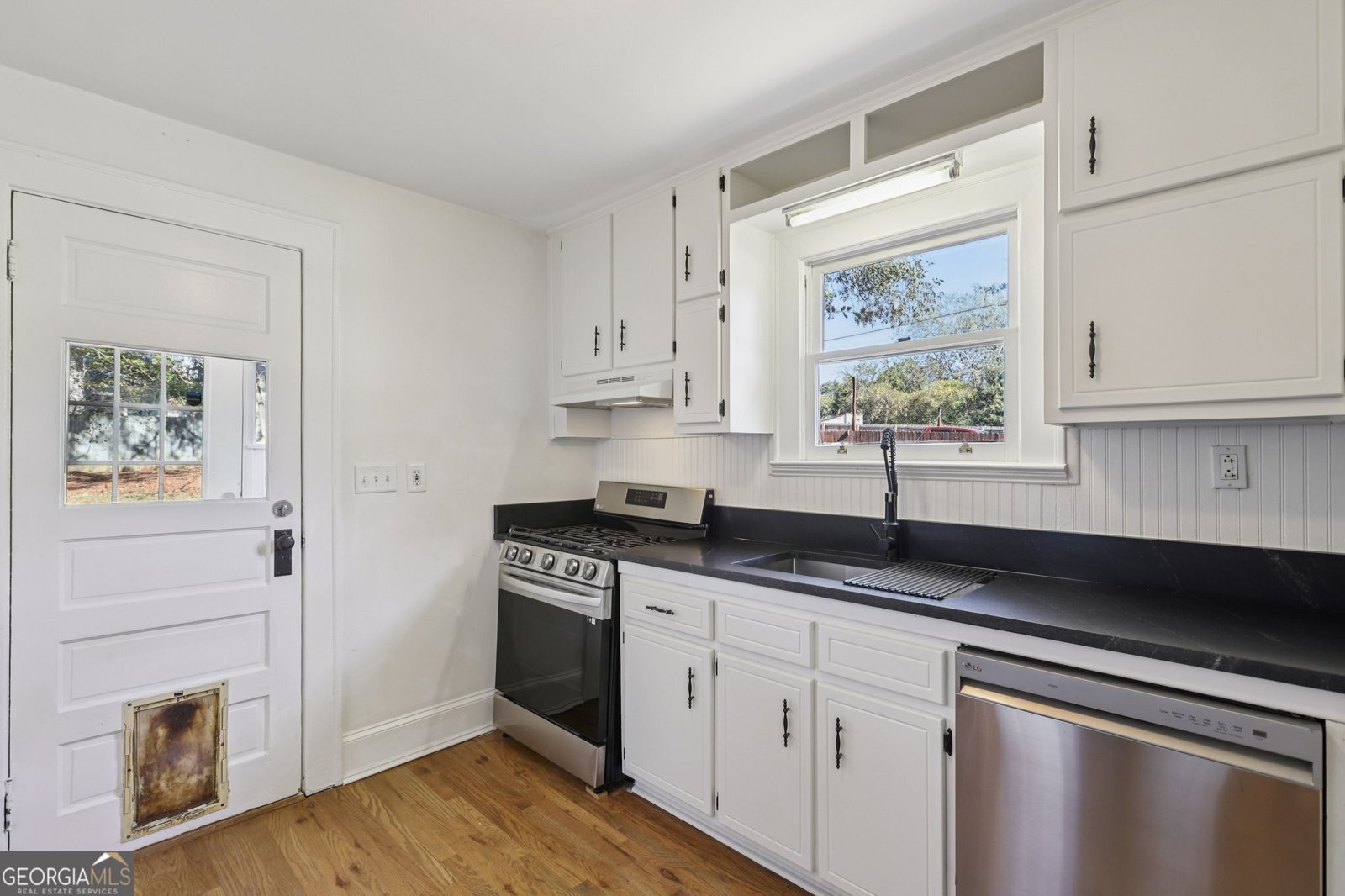 1445 Saint Michael Avenue East Point - 13