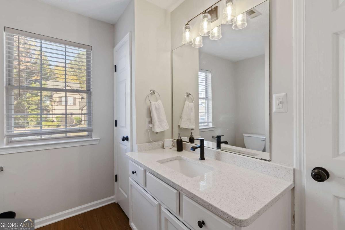 2070 Stoneoak Drive Lawrenceville - 30