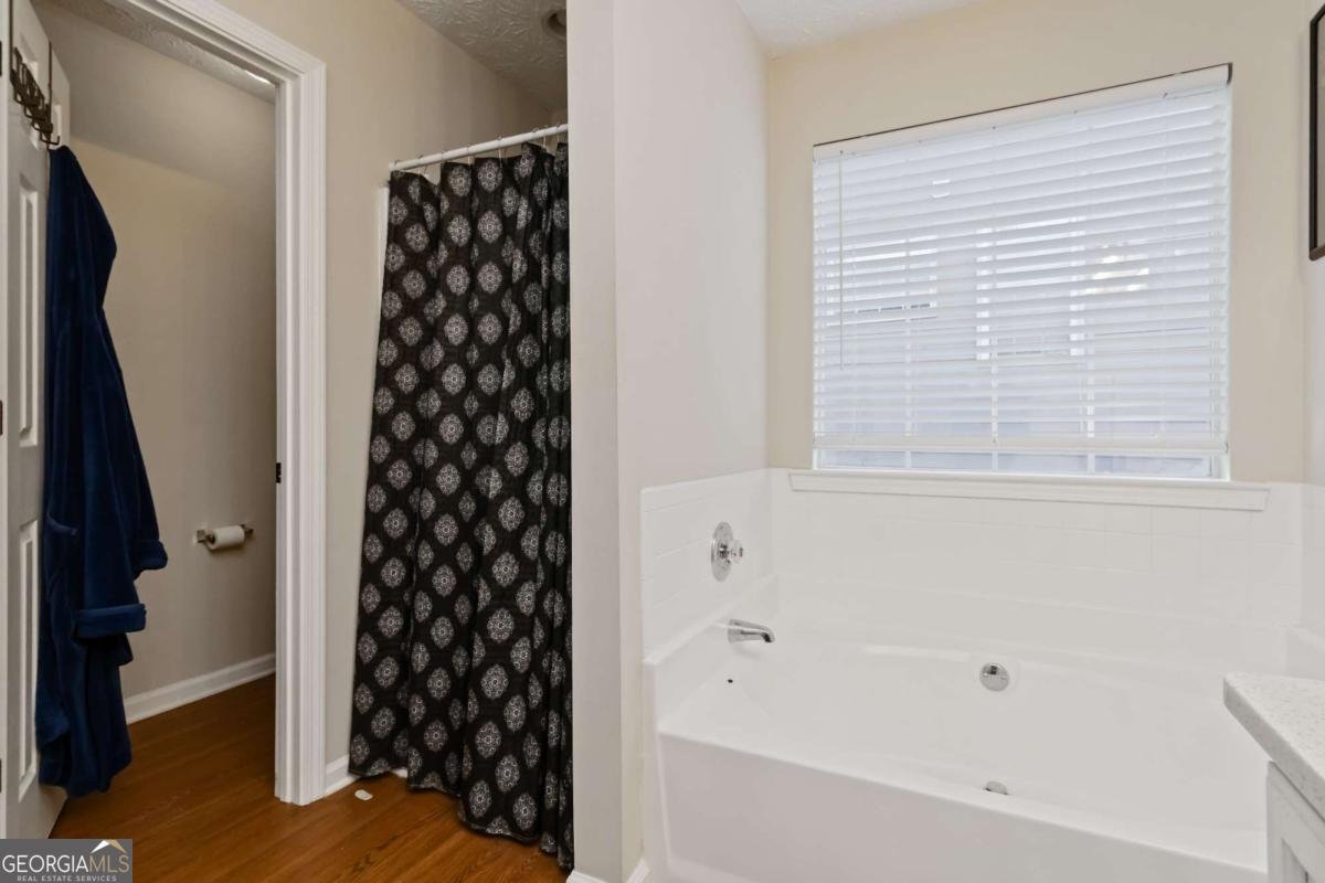 2070 Stoneoak Drive Lawrenceville - 33