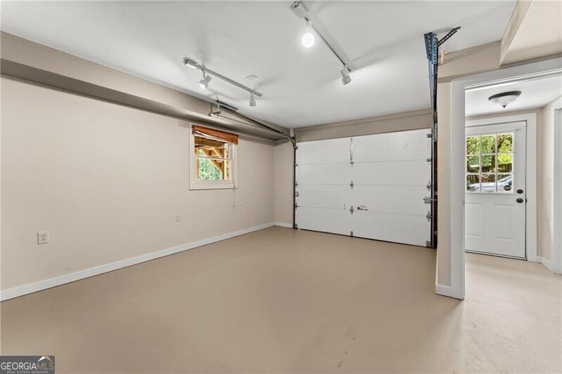 735 Calhoun Road Dahlonega - 35