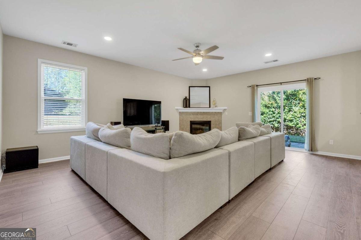 4950 Fieldstone View Circle Cumming - 17