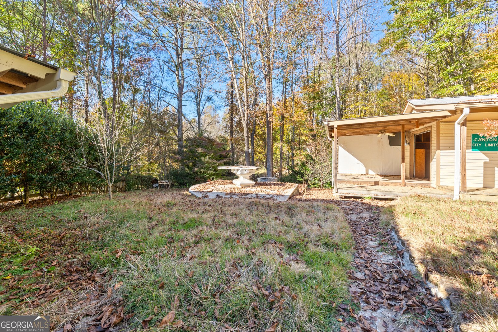 9871 Cumming Highway Canton - 31