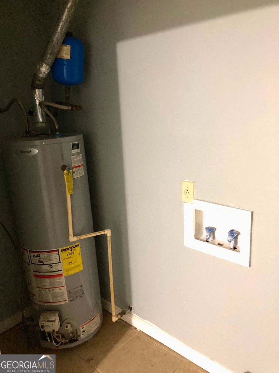 6366 Ascot Lane Riverdale - 3