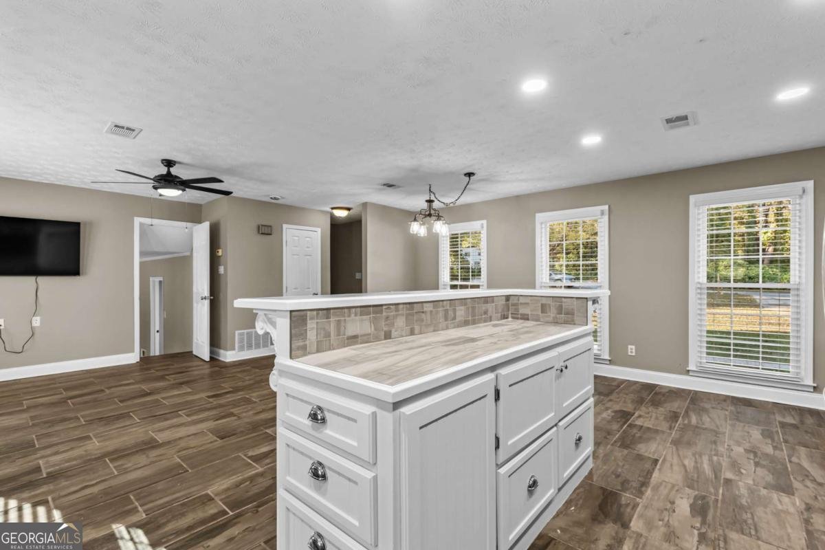 3222 MARTIN Drive Lilburn - 15