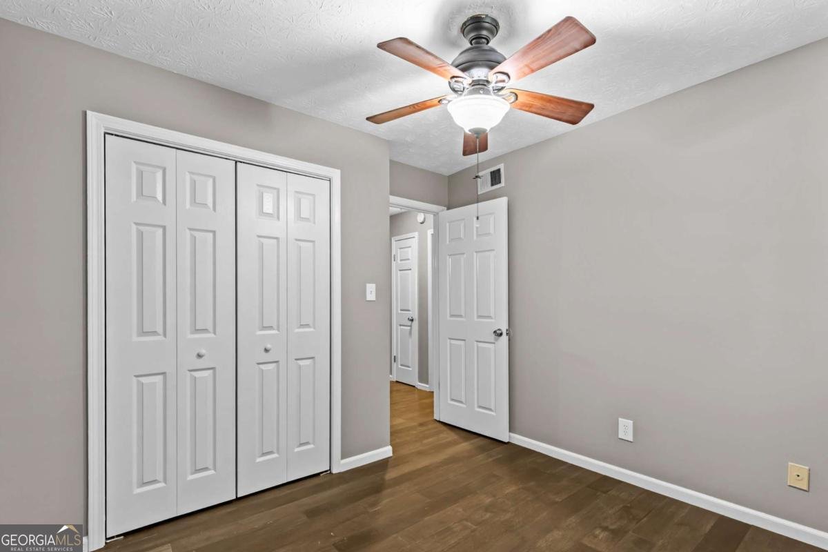 3222 MARTIN Drive Lilburn - 21