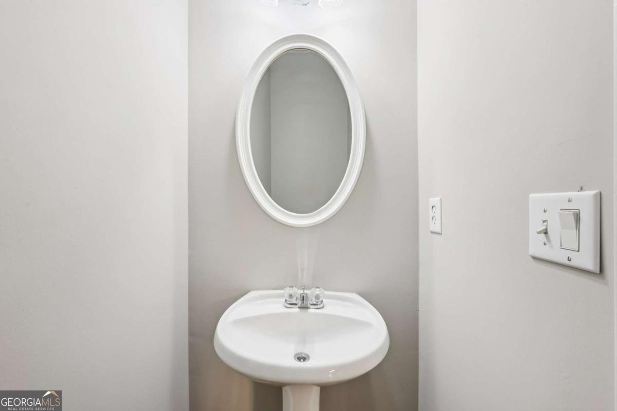 1017 Rolling Forest Lane Lilburn - 16