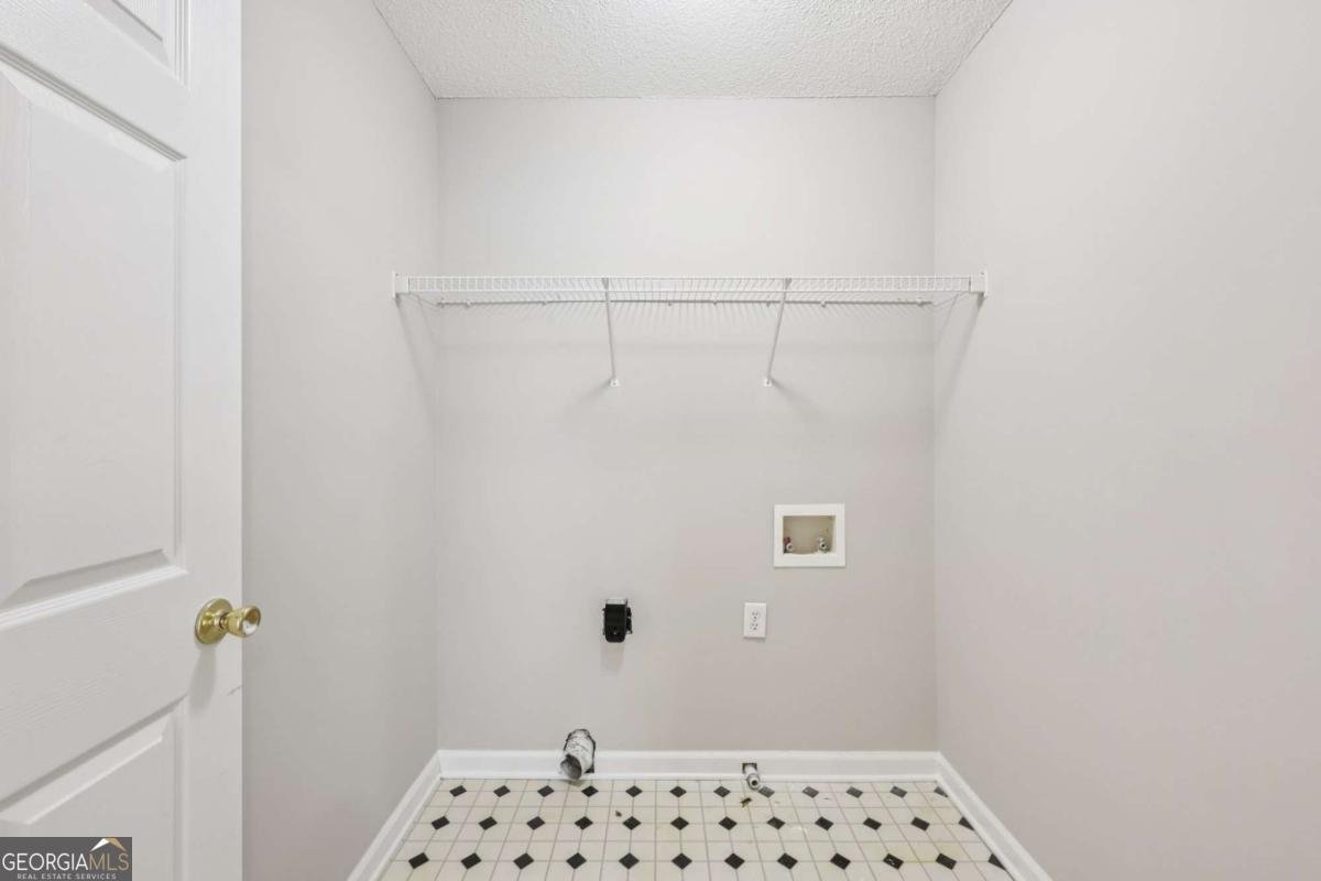 1017 Rolling Forest Lane Lilburn - 29