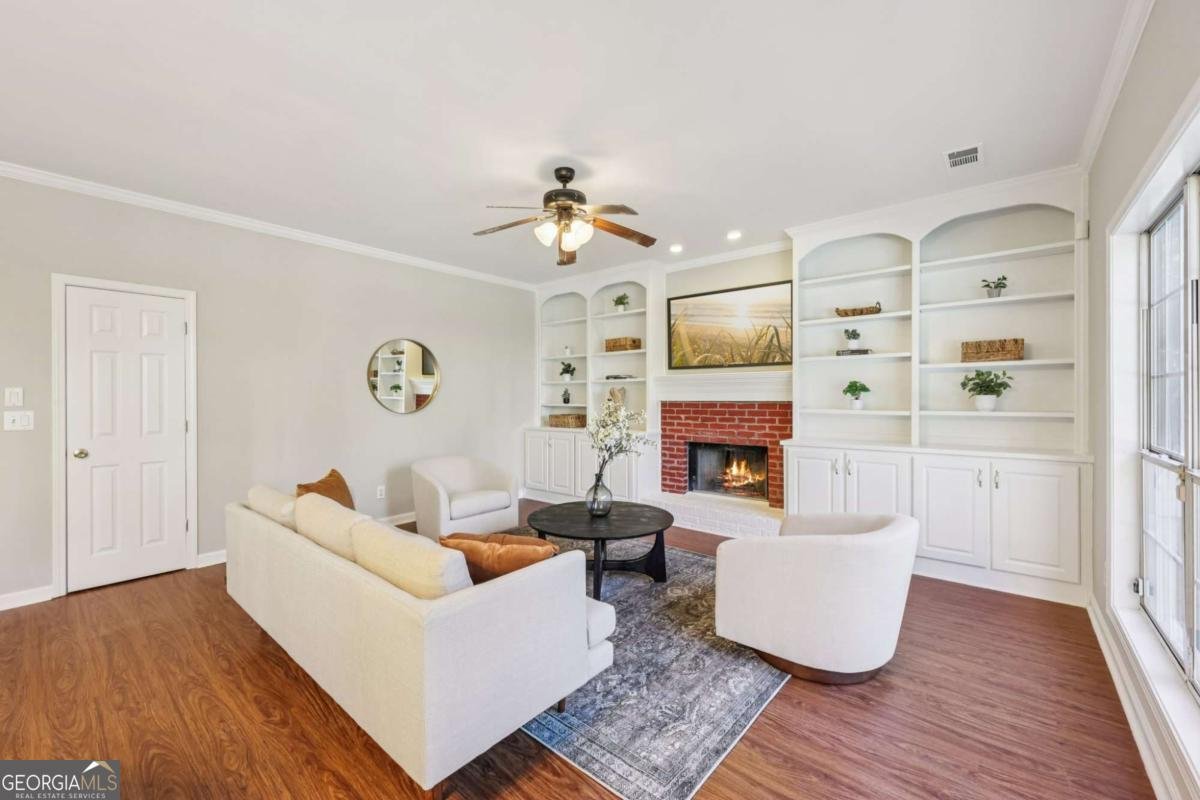 1017 Rolling Forest Lane Lilburn - 8