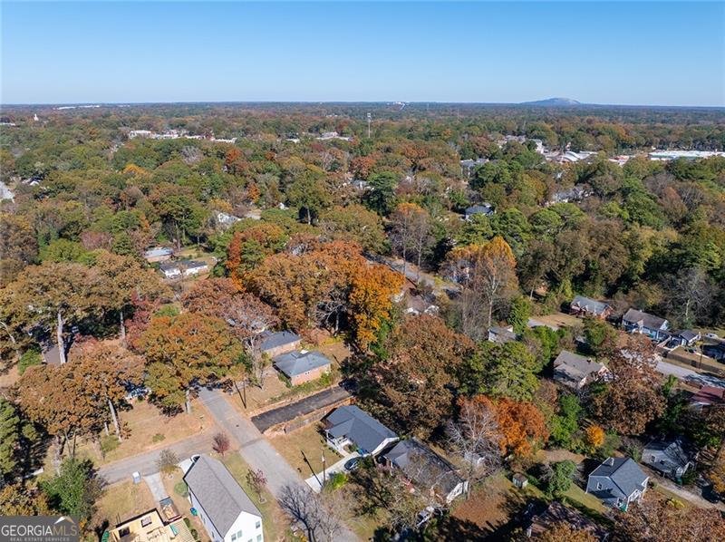 2425 Mellville Avenue Decatur - 33