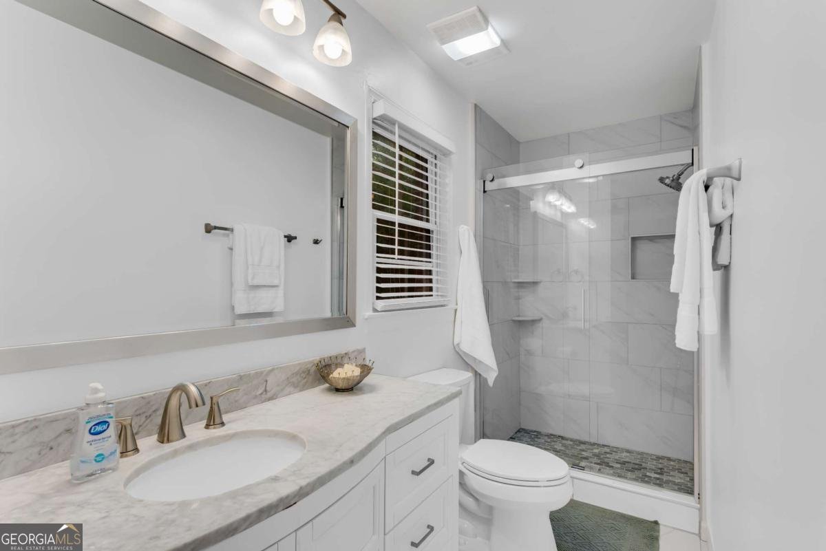 922 Red Apple Drive Marietta - 10