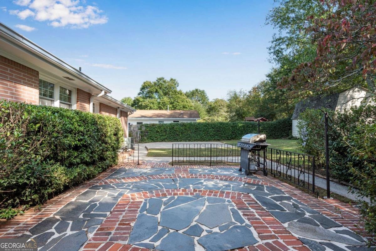 922 Red Apple Drive Marietta - 30