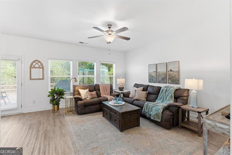 176 VILLAGE Way Calhoun - 11