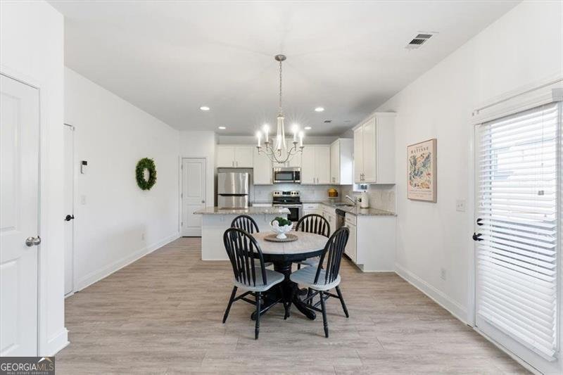 176 VILLAGE Way Calhoun - 16