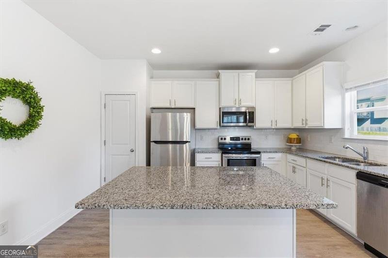 176 VILLAGE Way Calhoun - 18