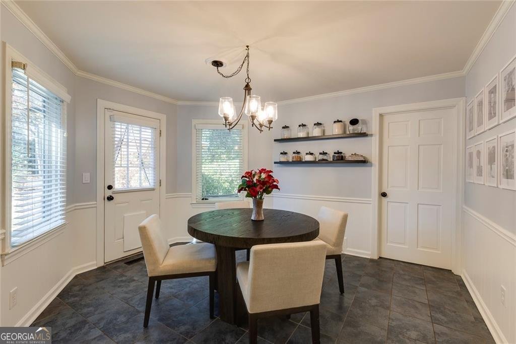 7590 Chaparral Drive Sandy Springs - 14