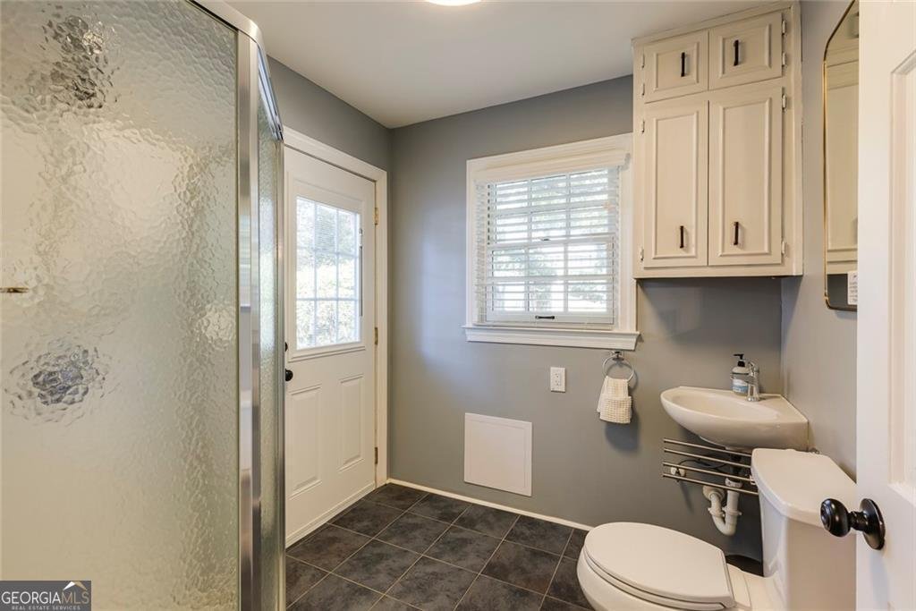 7590 Chaparral Drive Sandy Springs - 18