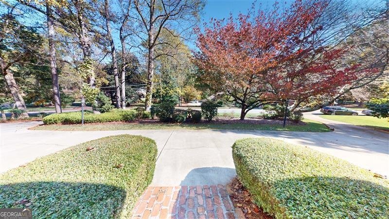 7590 Chaparral Drive Sandy Springs - 45