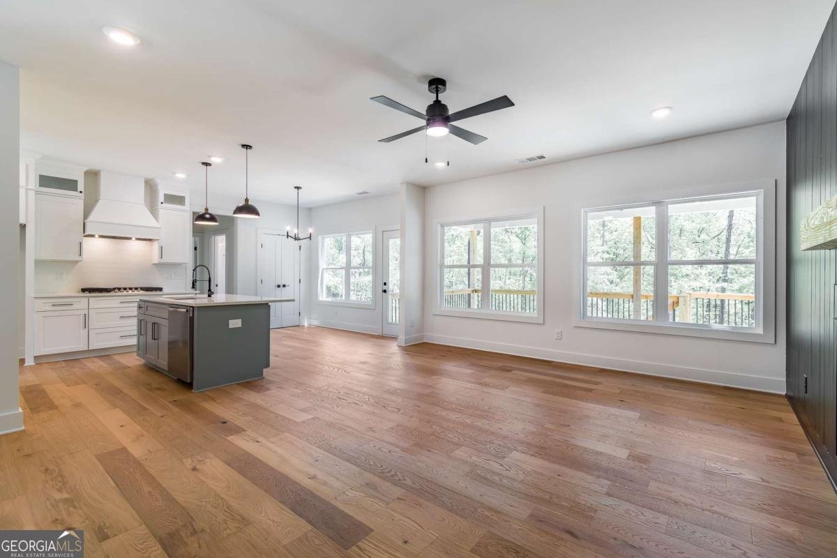 6073 Rockingham Way Gainesville - 2