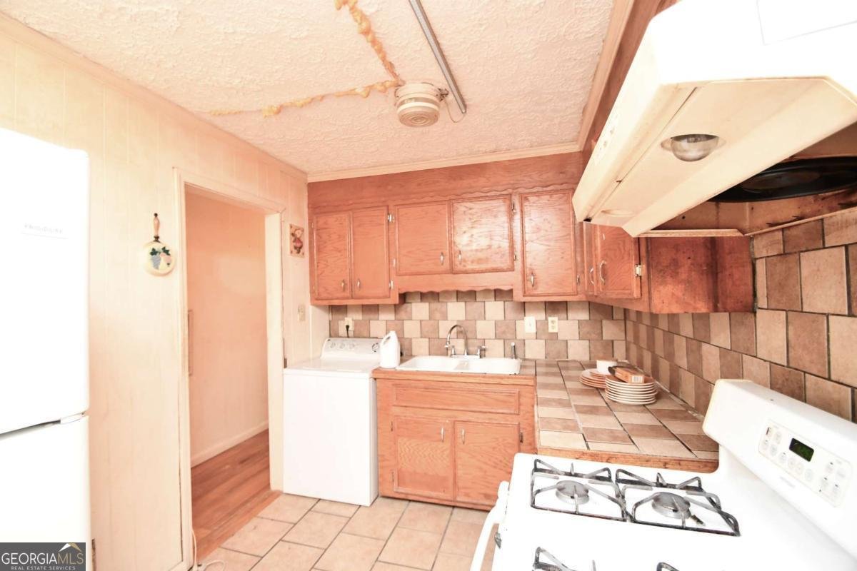 6367 Highway 72 Carlton - 8