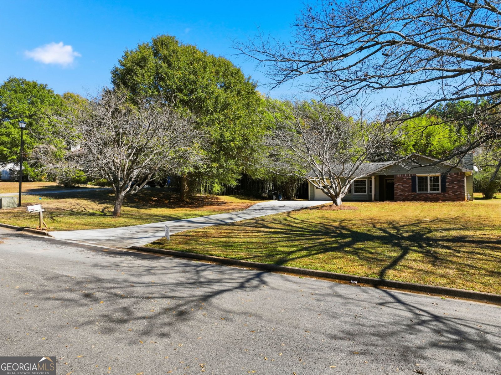 305 Belmont Farms Drive Ellenwood - 32