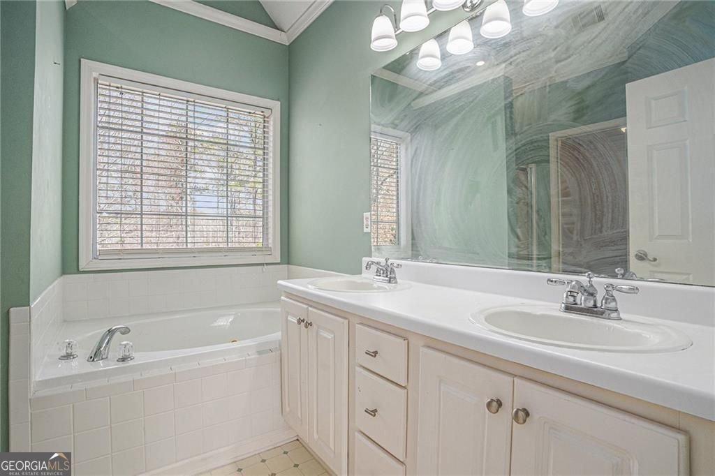 190 The Falls Boulevard Covington - 13