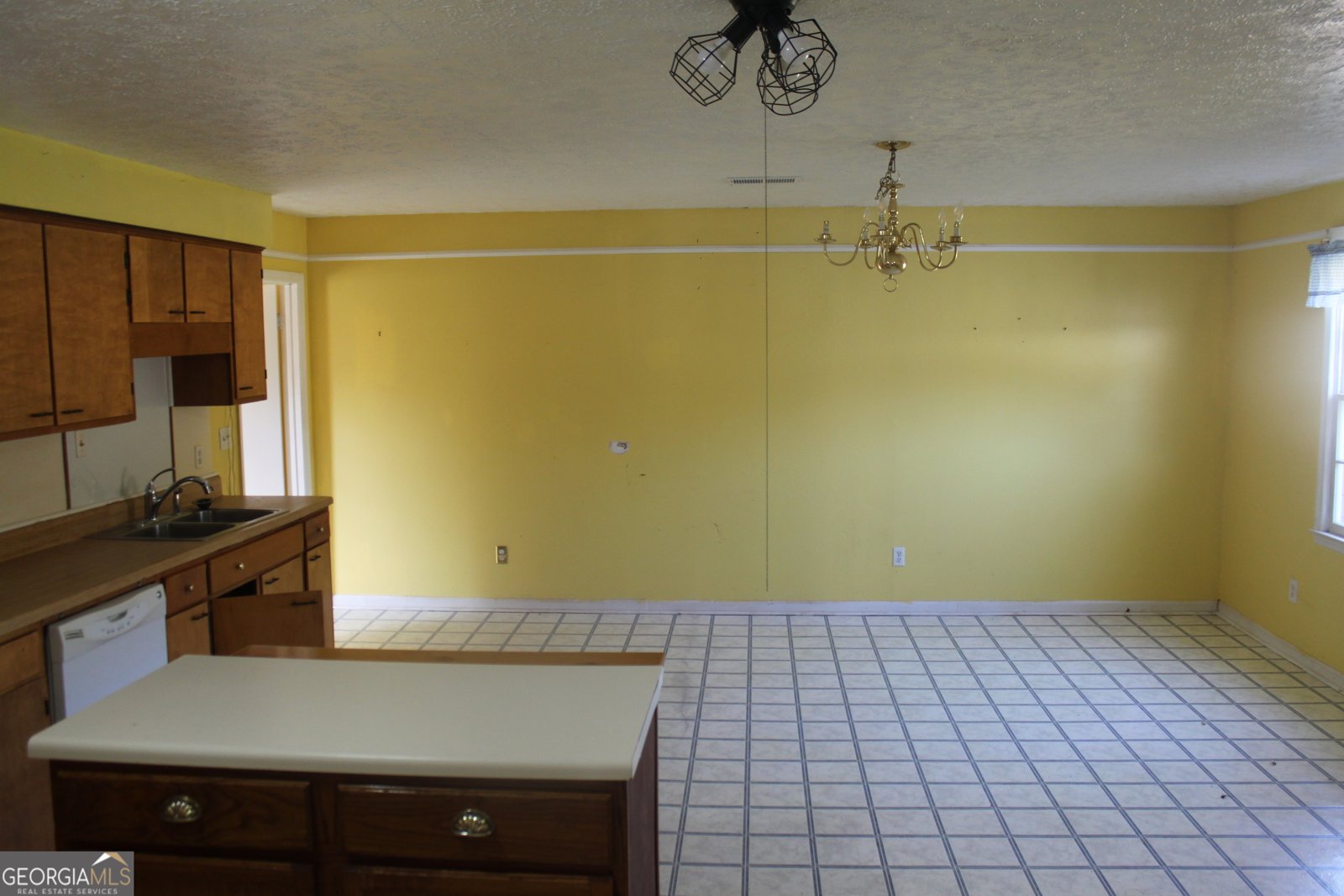 8131 Roosevelt Highway Warm Springs - 3