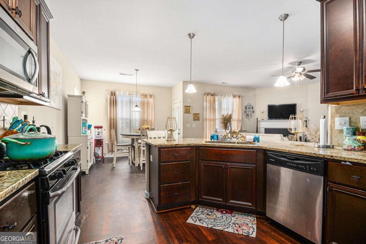 2219 Jenny Drive Fairburn - 11