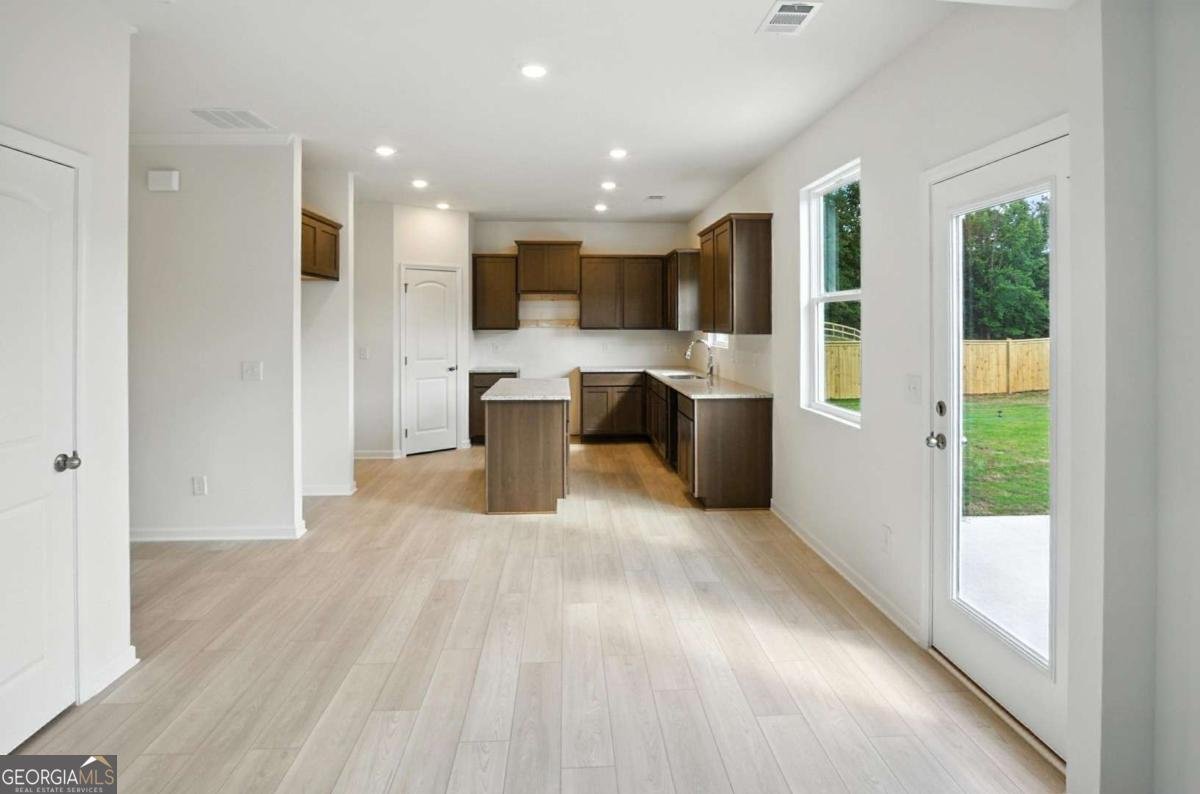 560 River Run Drive Dallas - 28