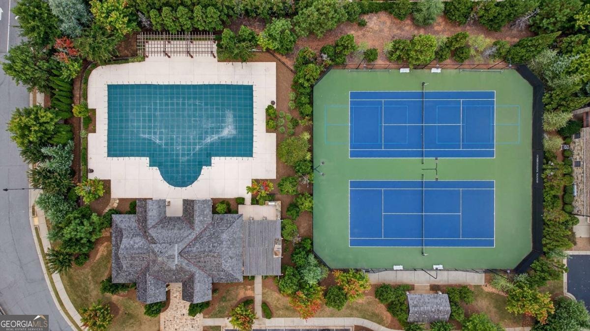 4916 Kentwood Drive Marietta - 2