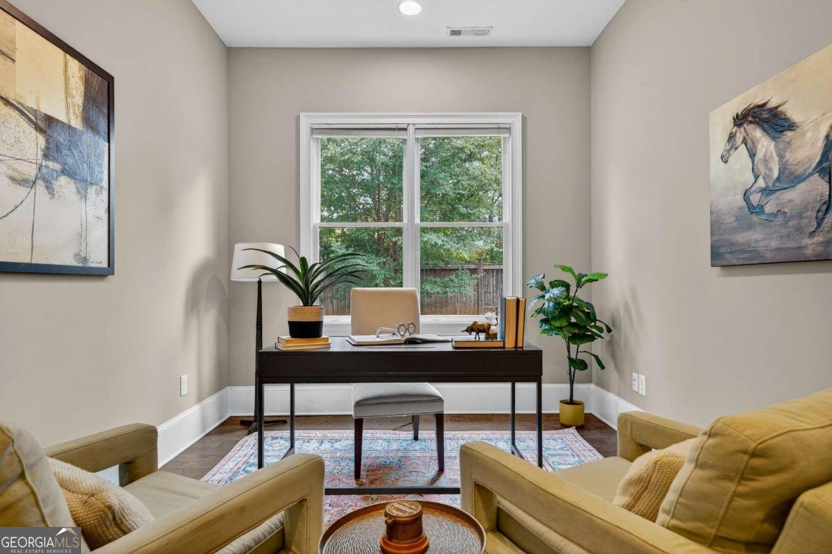 4916 Kentwood Drive Marietta - 8