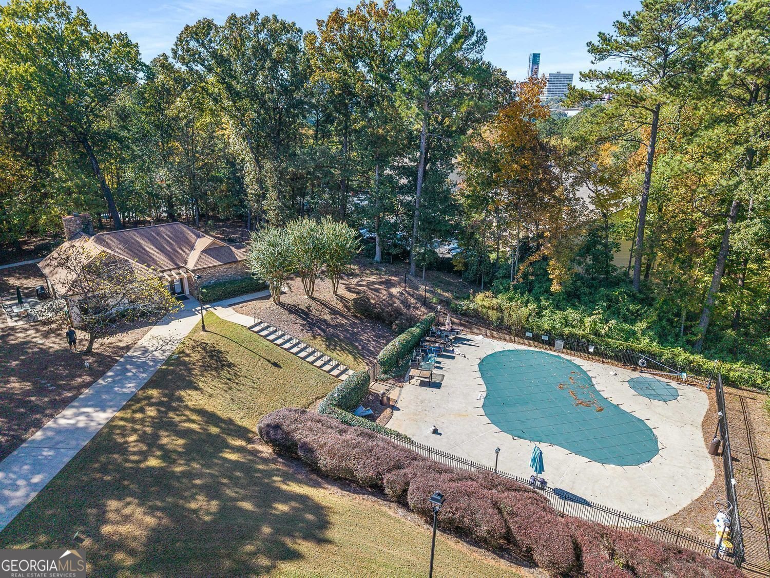 1205 Highland Bluff Drive Atlanta - 24