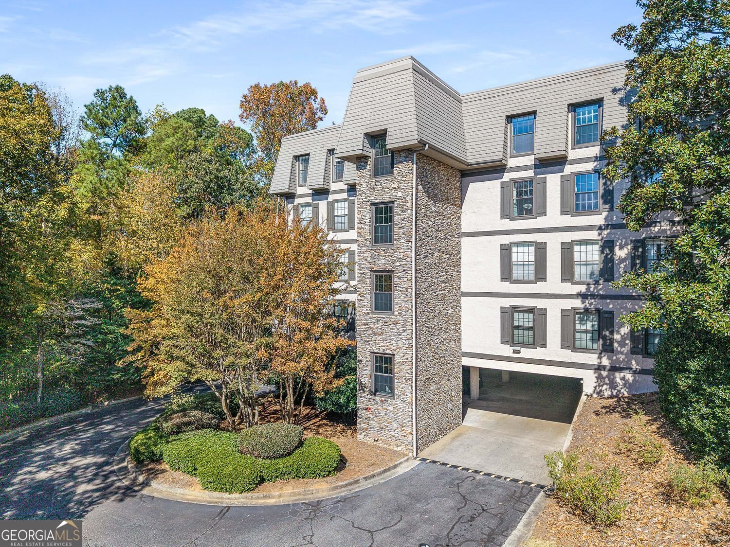 1205 Highland Bluff Drive Atlanta - 31