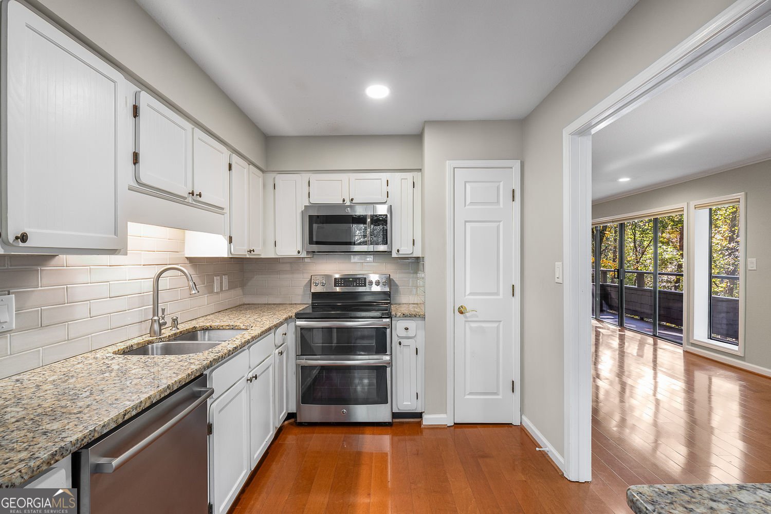 1205 Highland Bluff Drive Atlanta - 4