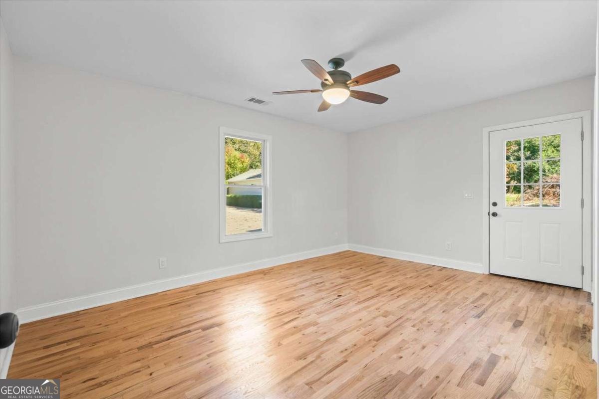 515 Woodlawn Avenue Calhoun - 33