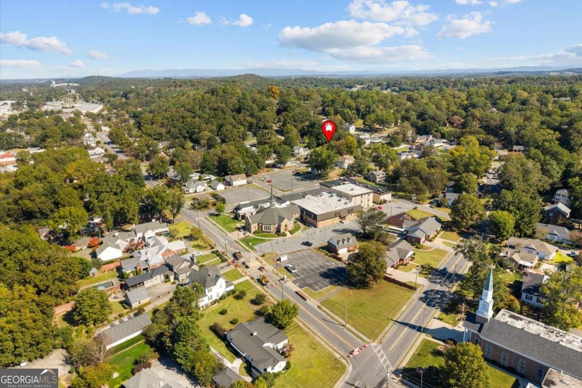 515 Woodlawn Avenue Calhoun - 46