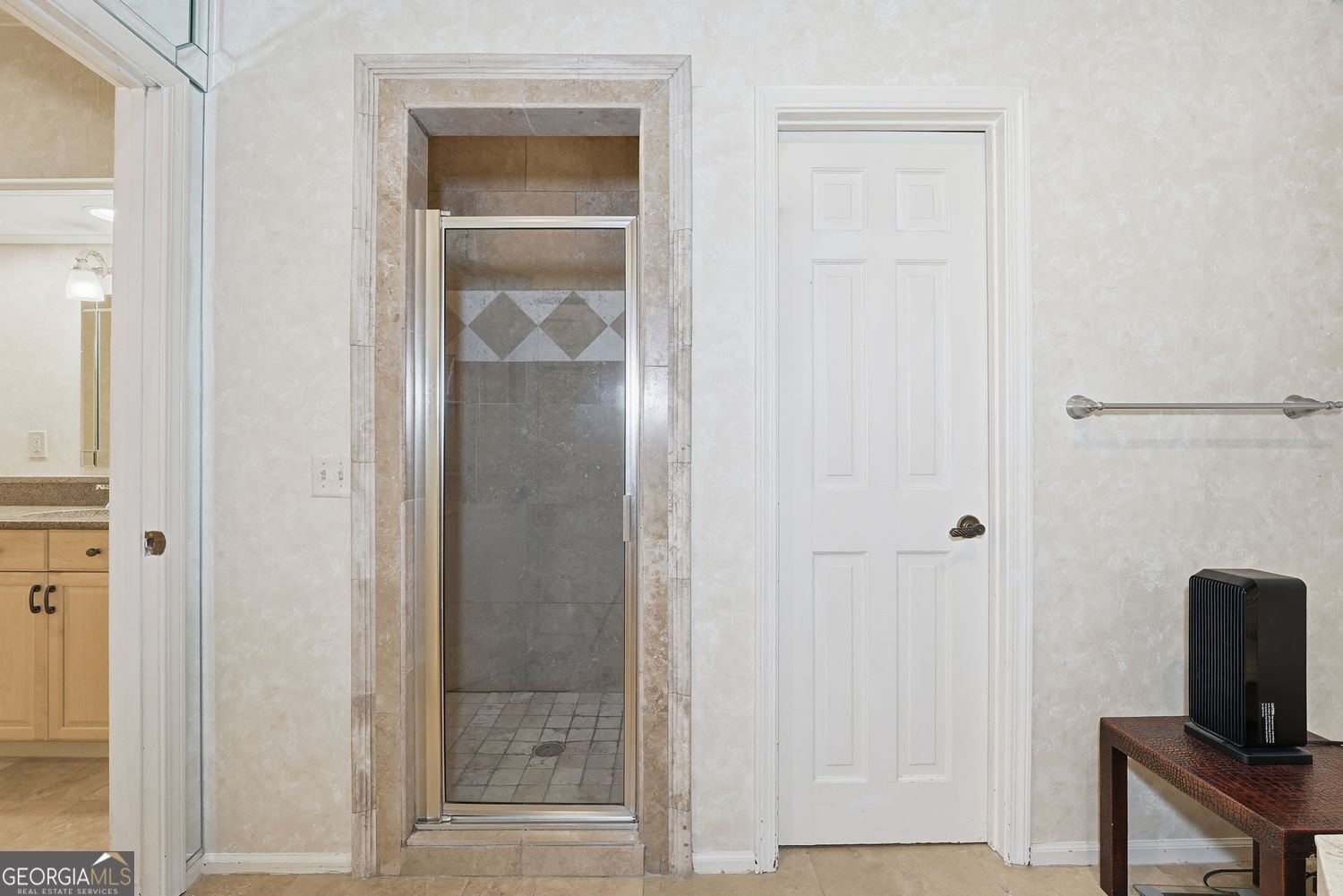 180 Valley Cove Sandy Springs - 3