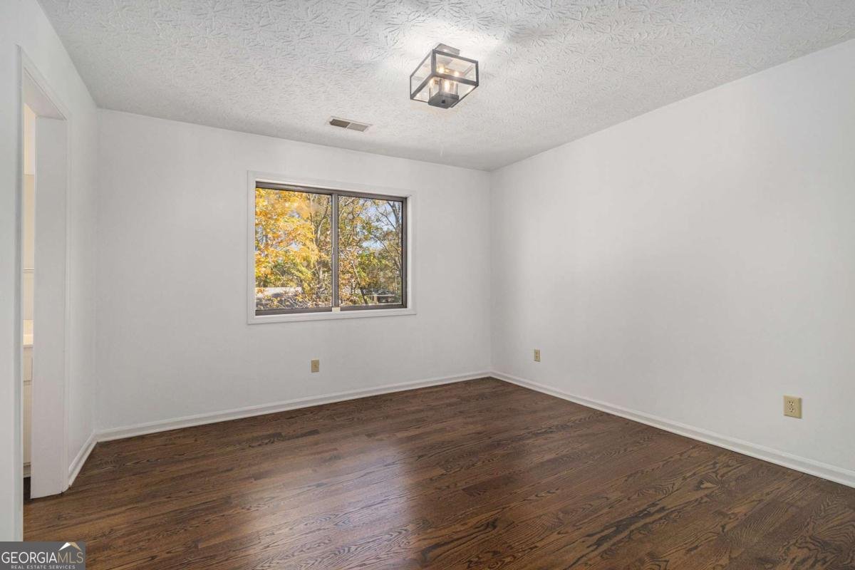 400 Old Tree Trace Roswell - 21