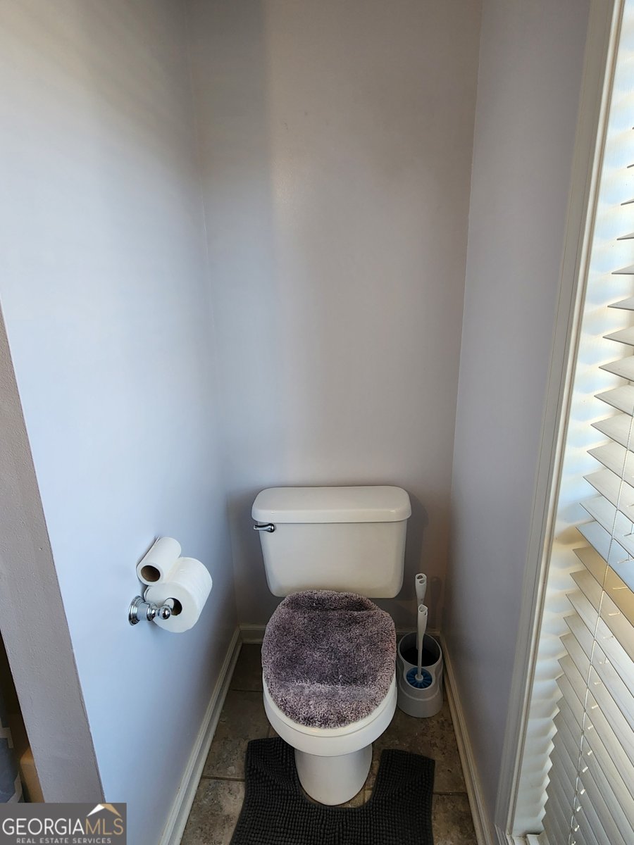 2353 Bluff Creek Overlook Douglasville - 15