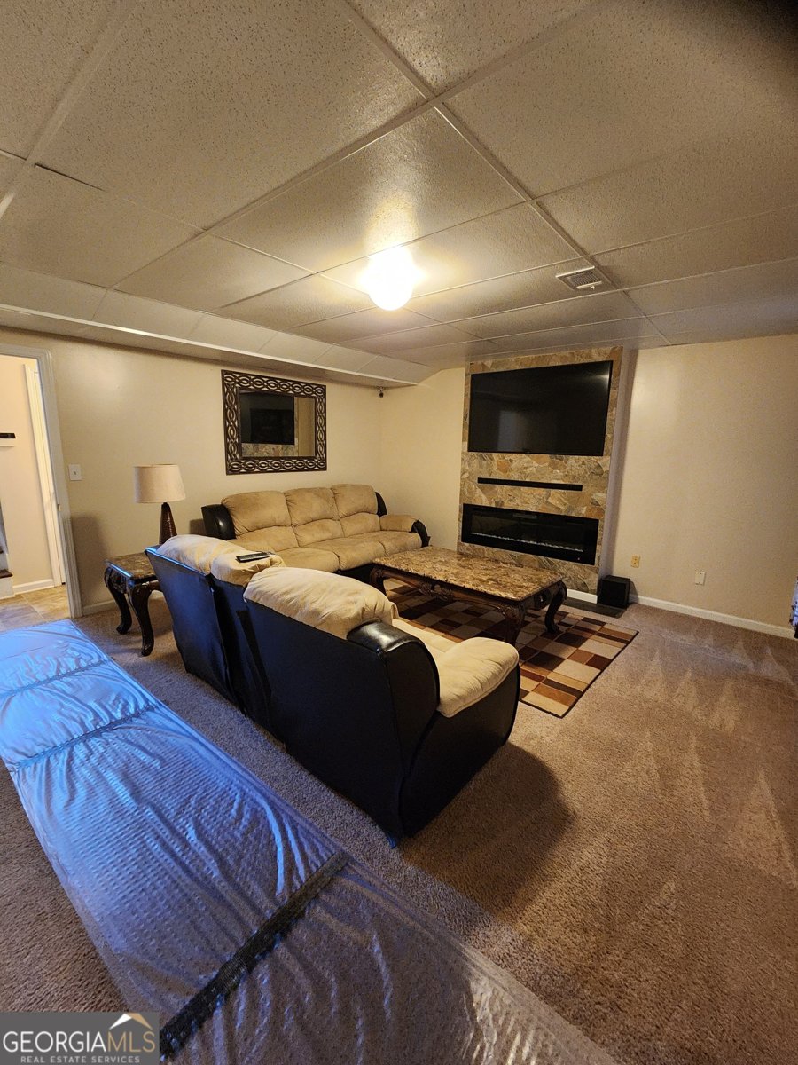 2353 Bluff Creek Overlook Douglasville - 40