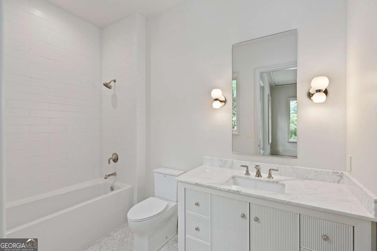 27 Maddox Drive Atlanta - 19